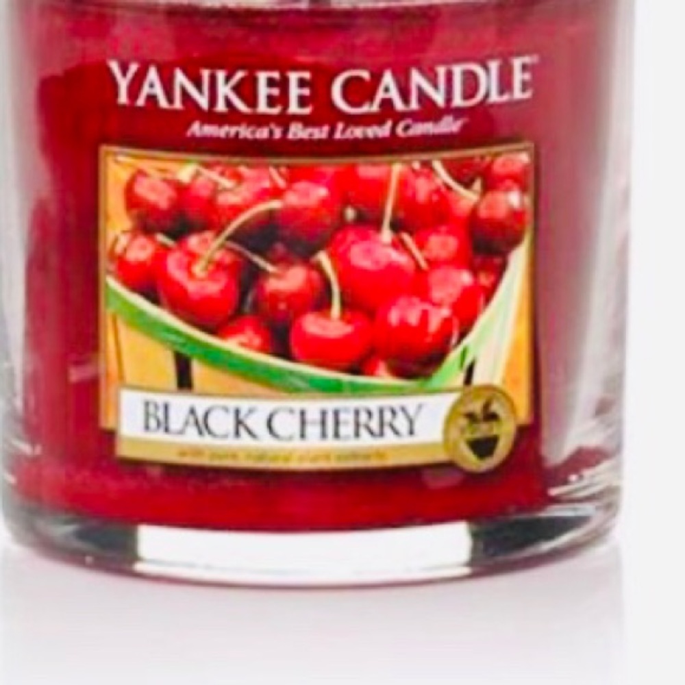 Yankee Candle 🕯 Black Cherry 🍒